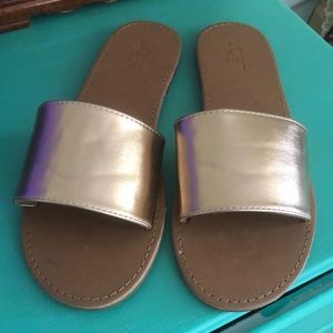 Women’s Gold slip on sandals